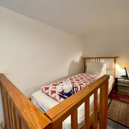 I68 Spacious 2br *